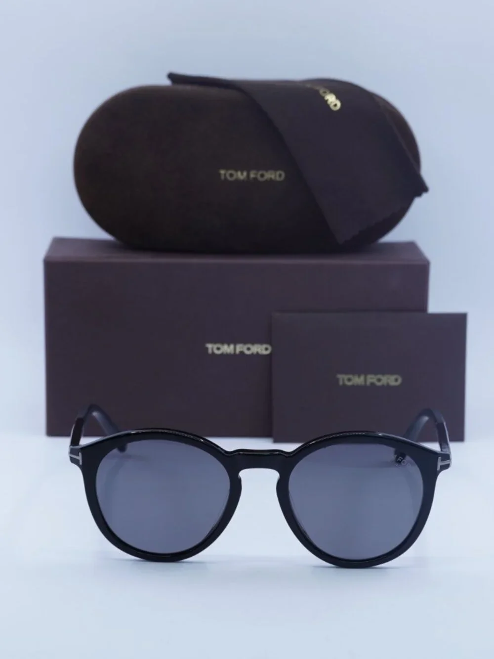 Tom Ford model ft1021